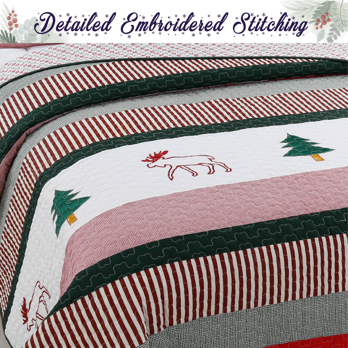 Christmas Season Wreath 3-Piece Reversible Quilt Bedding Set