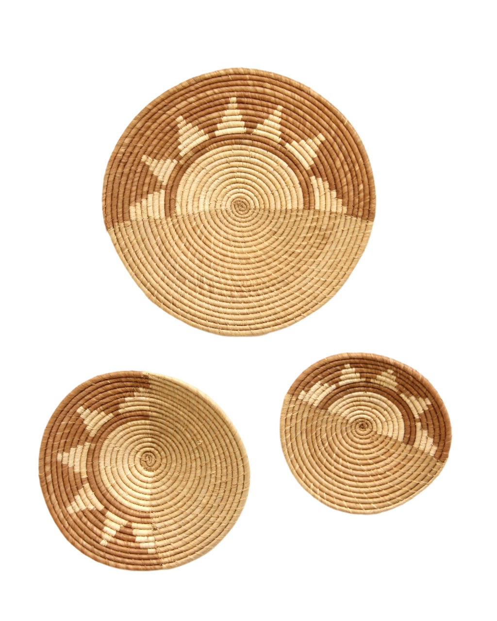 Dakarai Raffia Straw Wall or Table Decor Display Basket Tray Sets