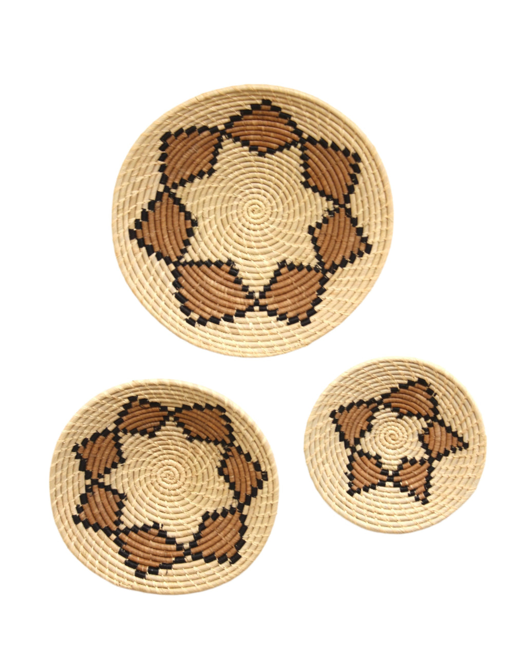 Dakarai Raffia Straw Wall or Table Decor Display Basket Tray Sets