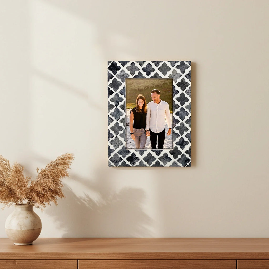 Picture Frame Mosaic Quatrefoil Collection Bone & Resin Inlay in 3 Colors