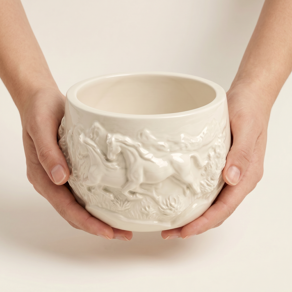 Mustang Horse Relief Planter, Gypsum White 3"